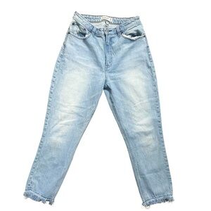 Abercrombie & Fitch Curve Love High Rise Mom Jeans 29 / 8R Frayed Bottoms Jeans